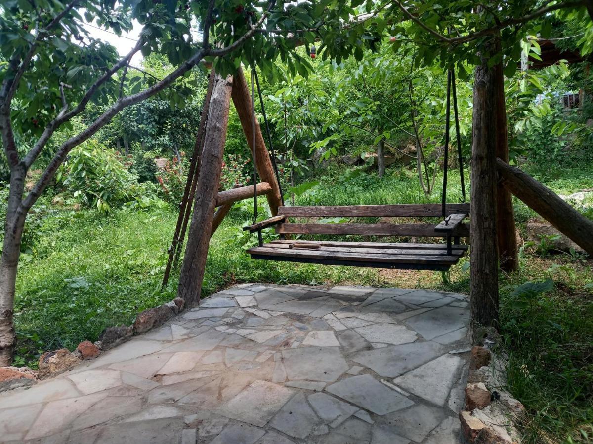 Byurakan Guesthouse & Cottage Exterior foto